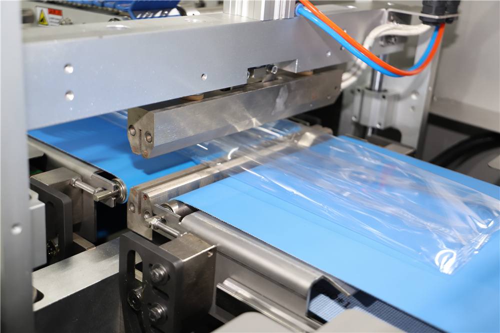 Materiales más comunes utilizados para la máquina de envasado flow pack